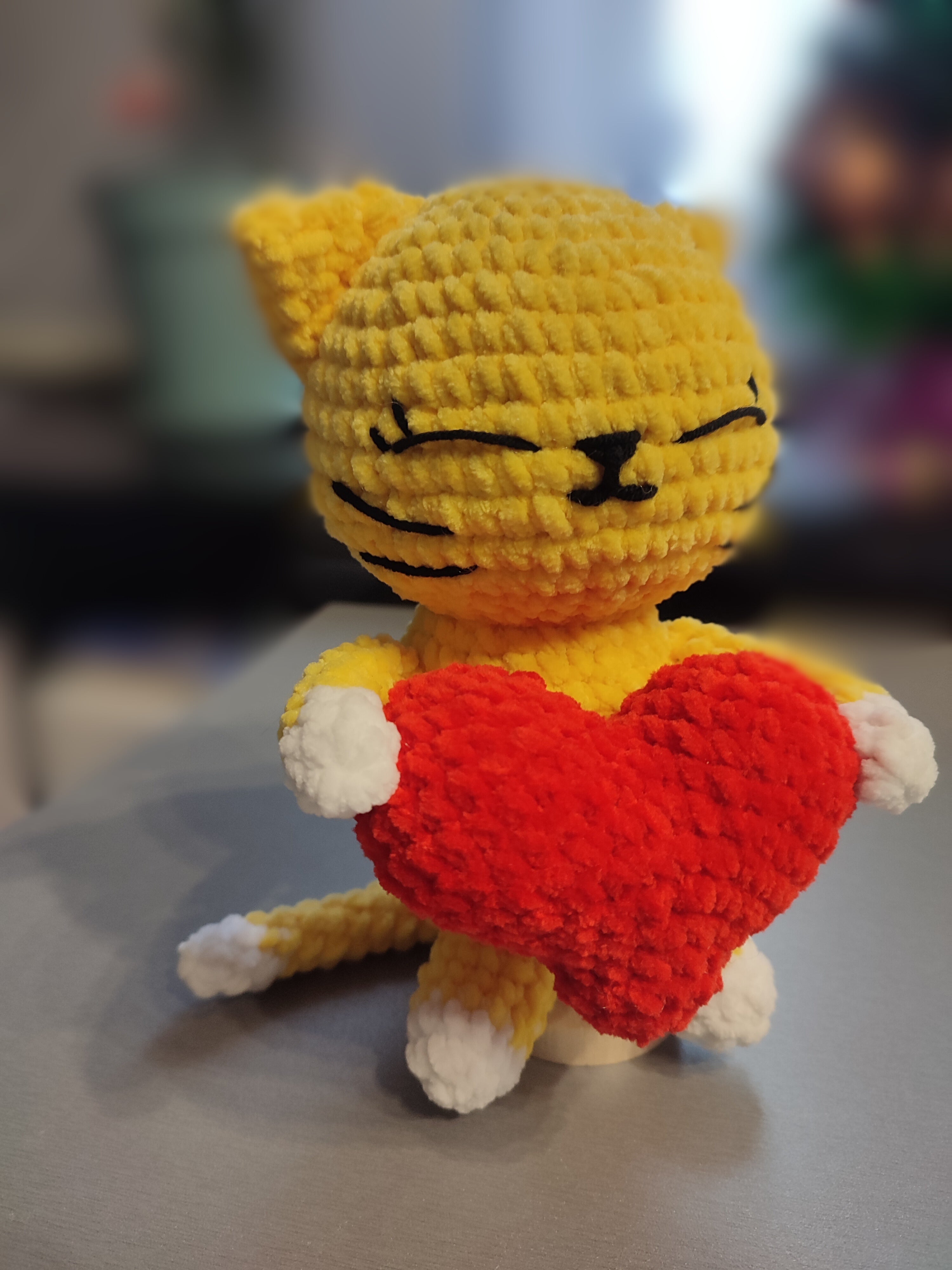 Valentine's Cute Cat Crochet Pattern