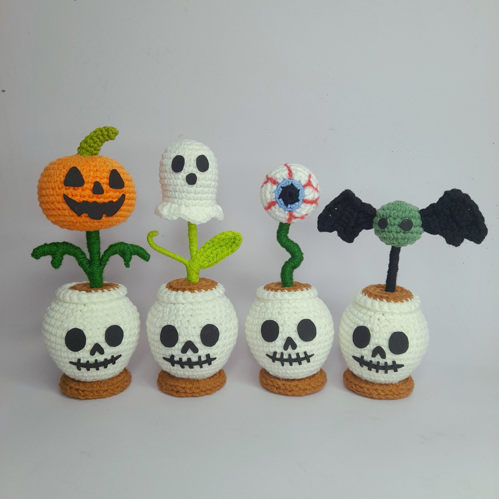 Halloween Skull Planter Set Crochet Pattern – Crochify