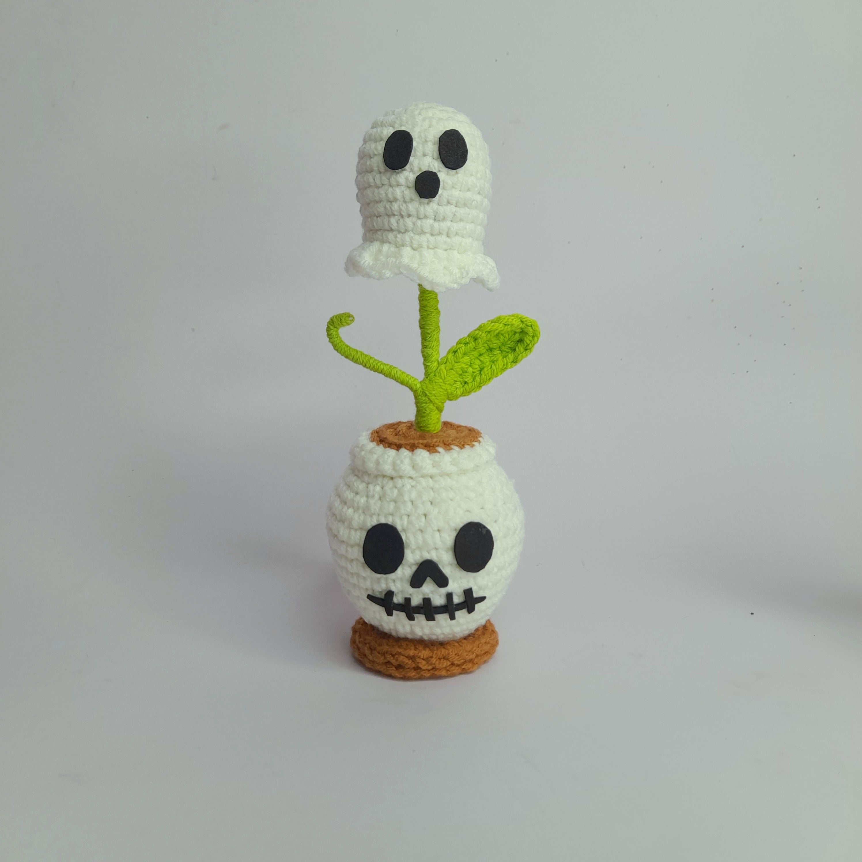 Halloween Skull Planter Set Crochet Pattern