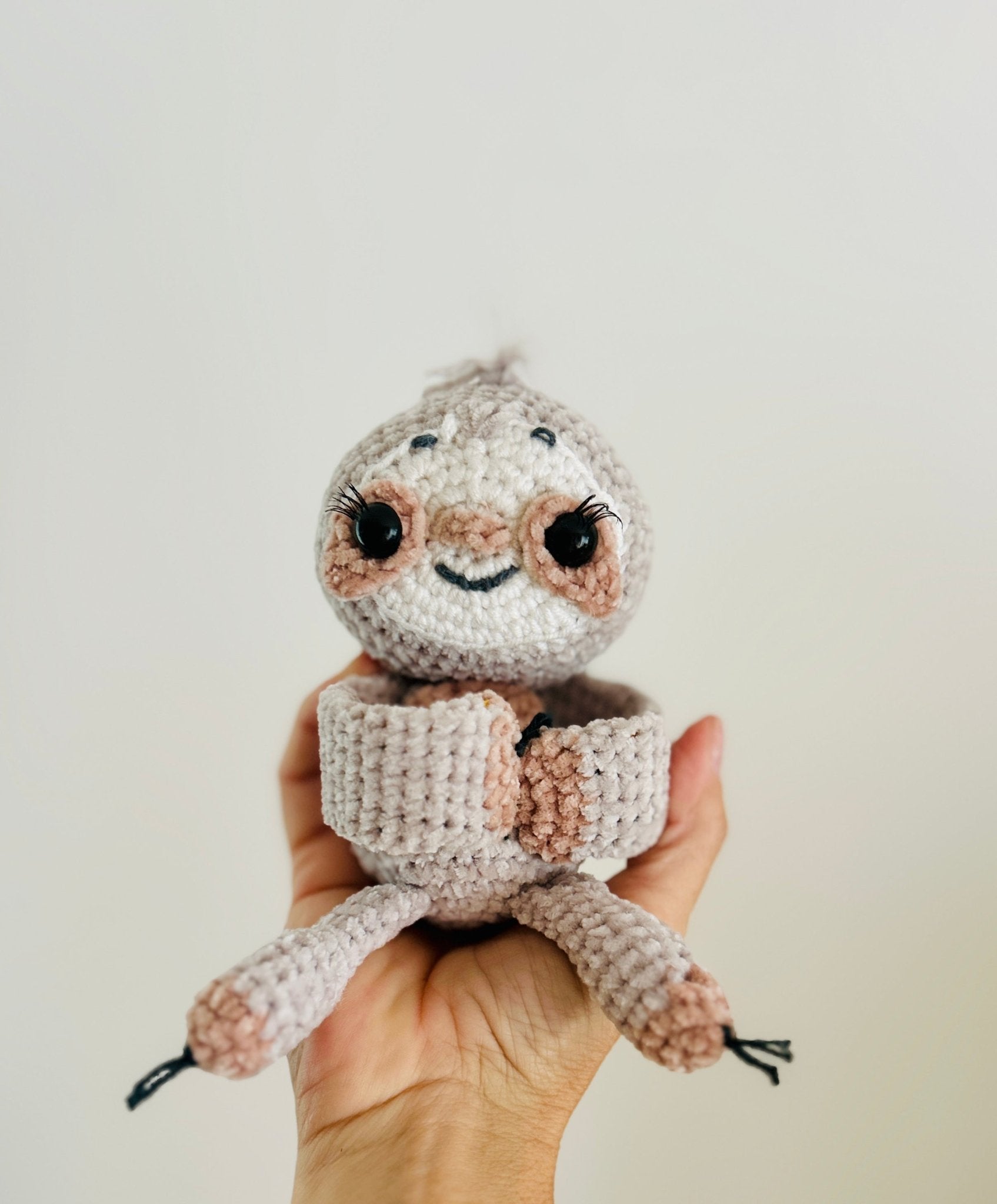 Crochet Hugger Sloth Amigurumi Pattern – Adorable, Interactive Toy
