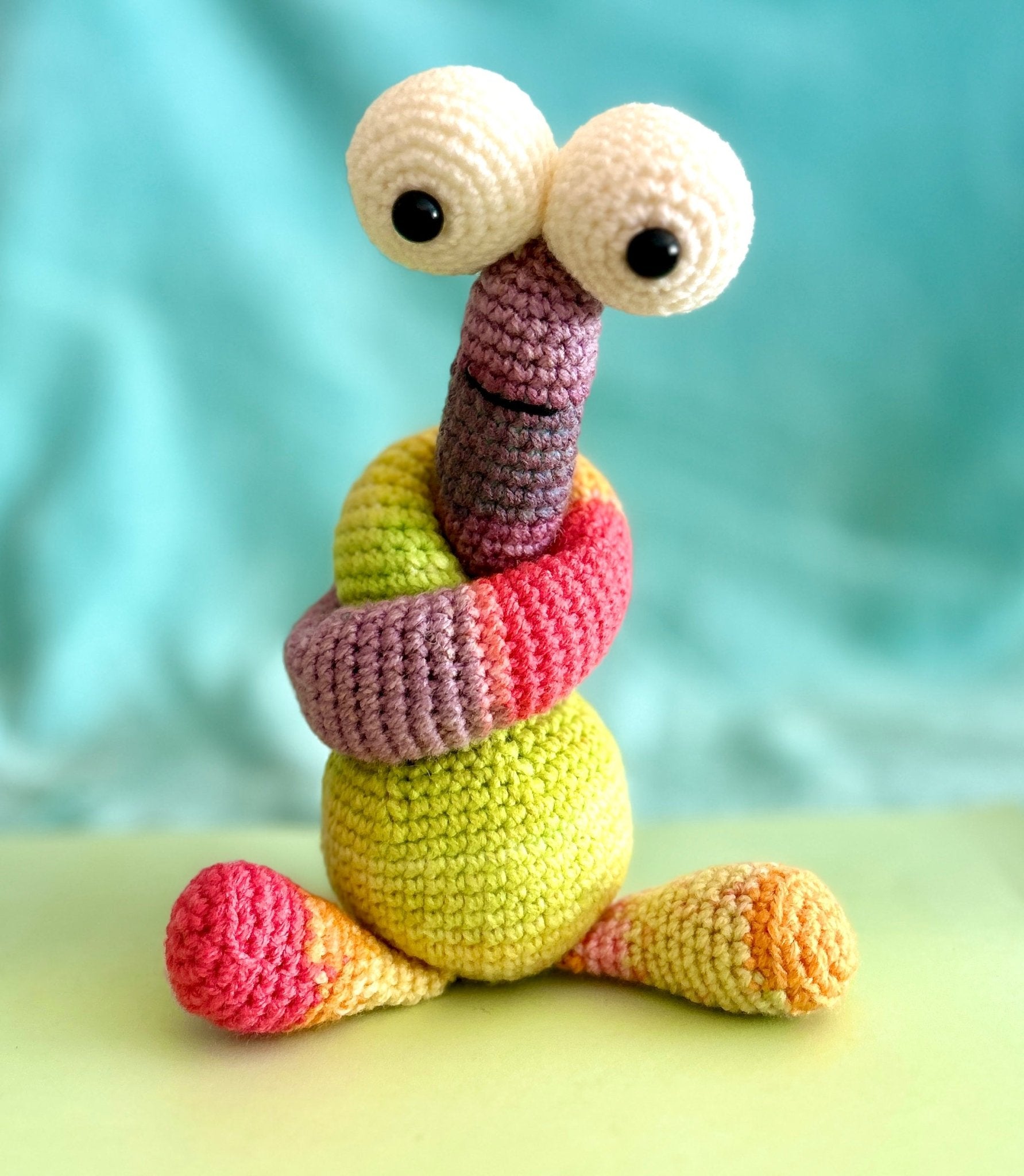 Crochet Spirali Amigurumi Pattern – Fun, Twisty Interactive Toy