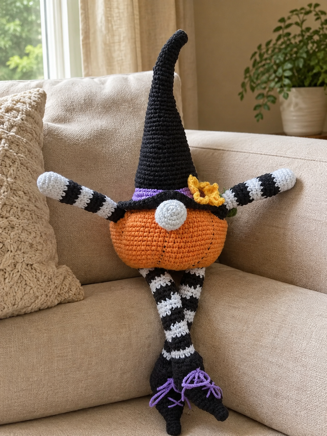 Stretchable Pumpkin Gnome Crochet Pattern