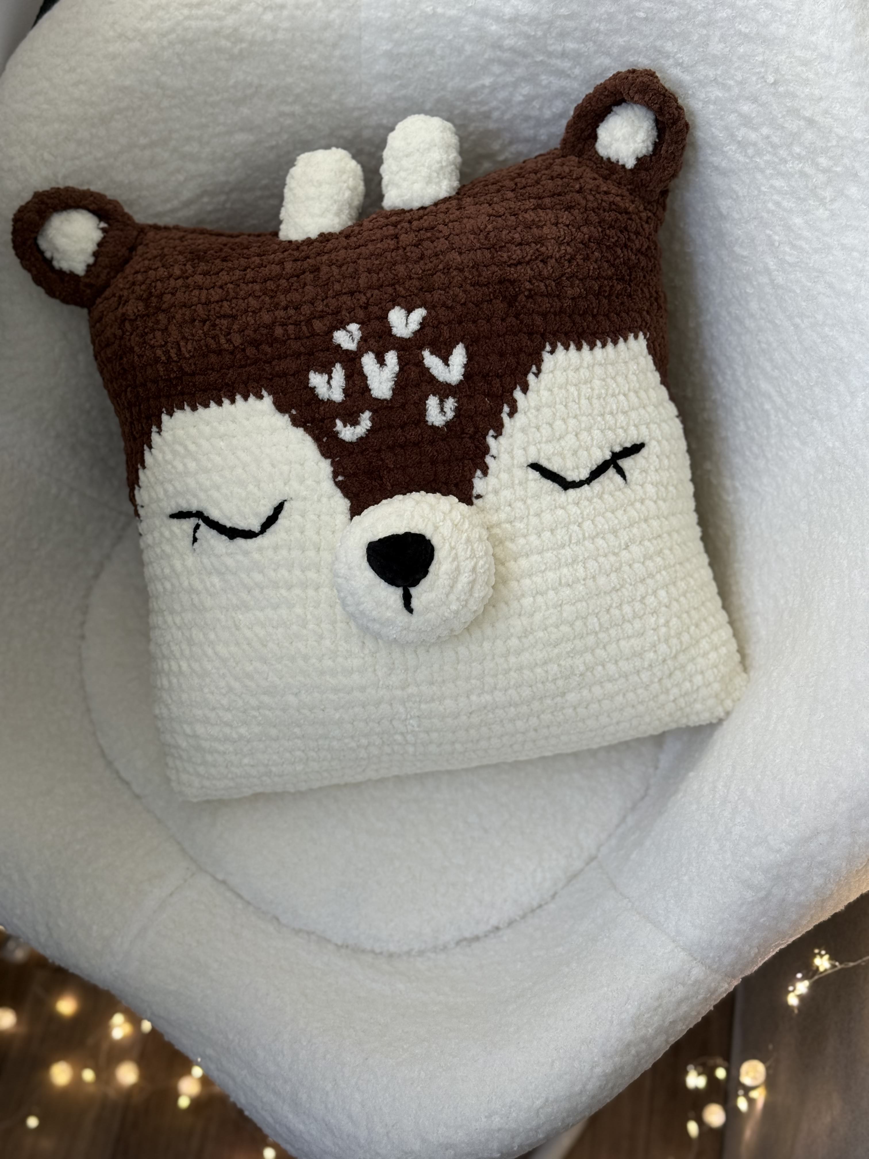 Christmas Pillows Set Crochet Pattern