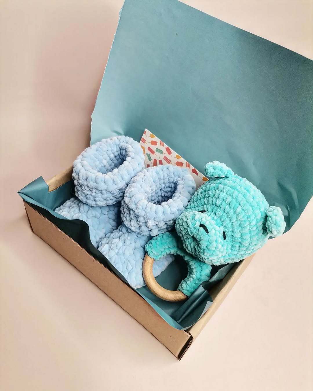 Baby boots & Rattle Crochet patterns