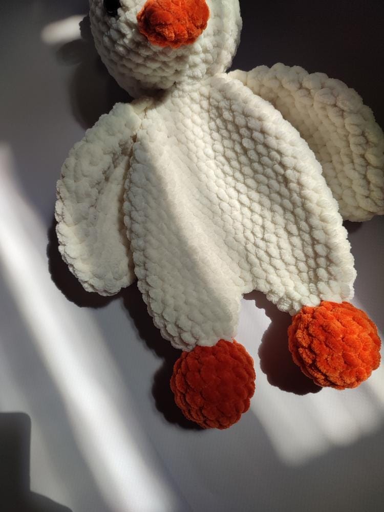 Puffy the Duck Crochet Pattern