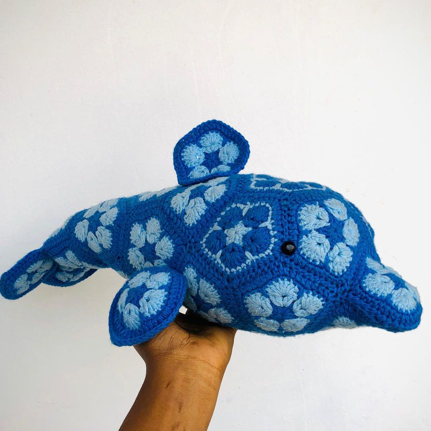 Dolphin African flowers Crochet Pattern – Crochify