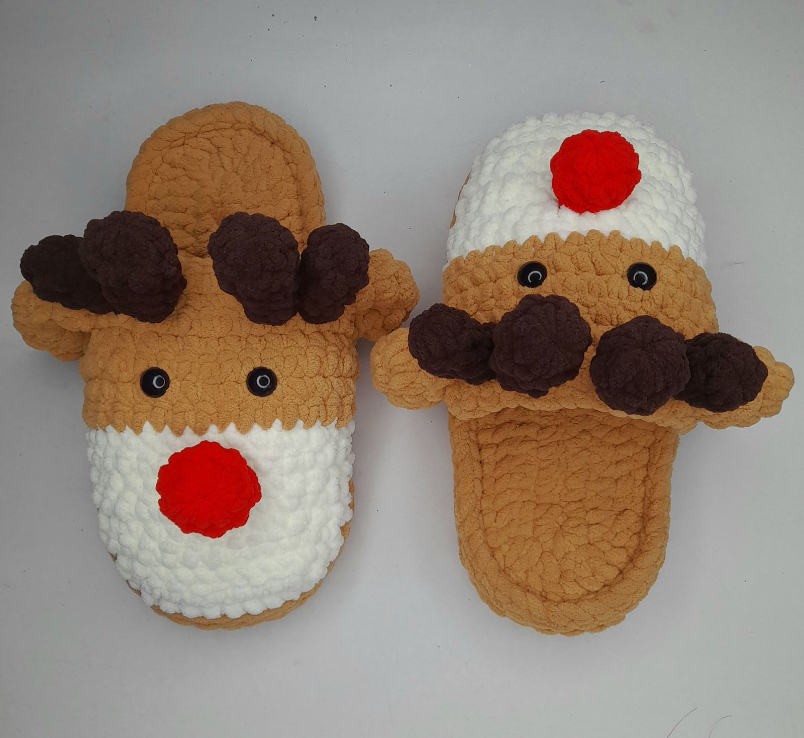 Christmas Reindeer Slippers Crochet Pattern