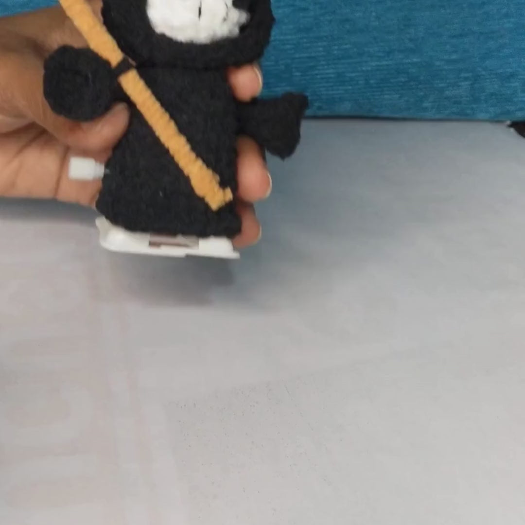 Walking Grim Reaper Crochet Pattern – Spooky Halloween Amigurumi Toy